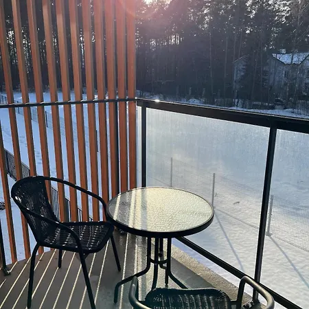 Modern With Free Parking - 10 Min To Airport, 15 Min Center Wilna