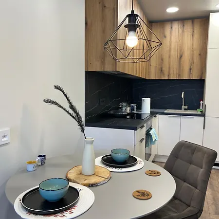 Modern With Private Parking - 10 Min To Airport, 15 Min Center Daire Vilnius