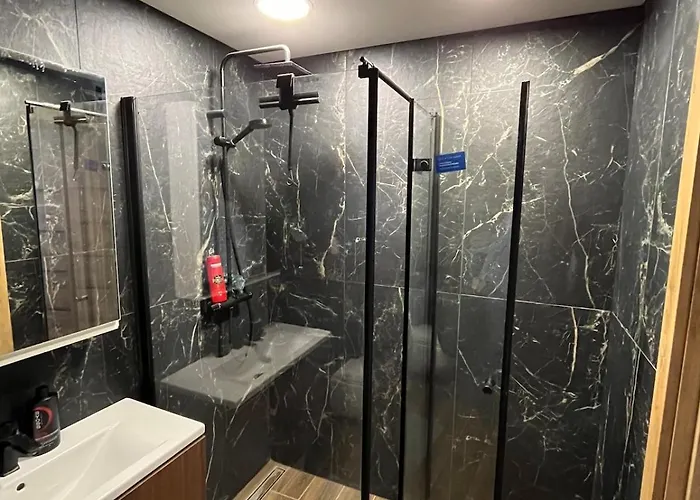 Modern With Free Parking - 10 Min To Airport, 15 Min Center * 维尔纽斯