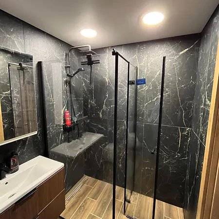 Modern With Free Parking - 10 Min To Airport, 15 Min Center * Vilnius